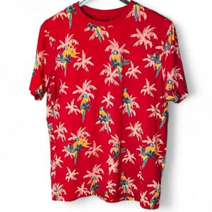 Free Planet parrot design red T-shirt 95% cotton size medium
